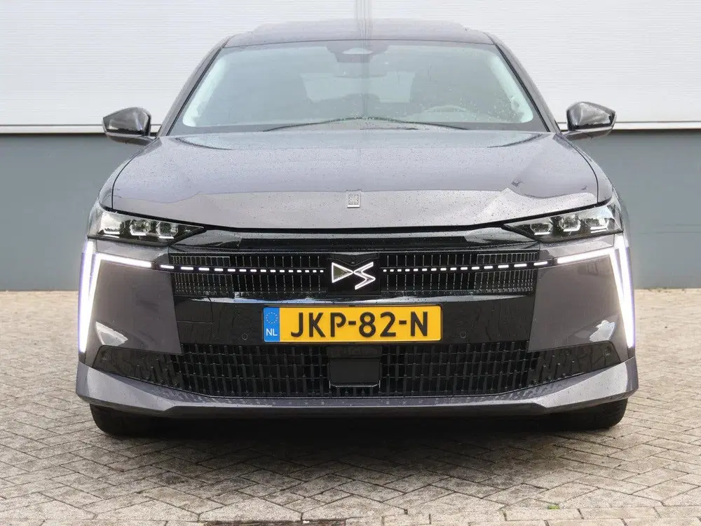 DS Automobiles N°4 DS N4 E-Tense Etoile Absolute Comfort Tech uit 2025, foto 5