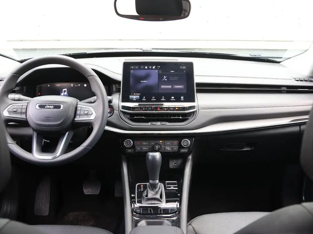 Jeep Compass 1.5T e-Hybrid Night Eagle uit 2025, foto 14