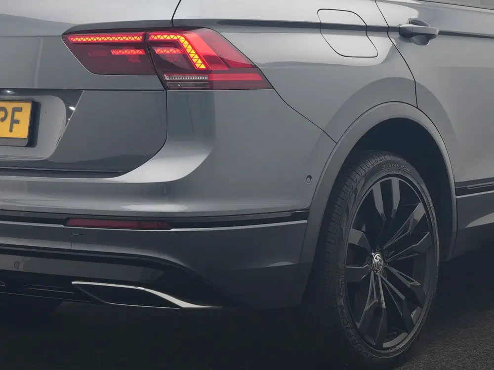 Volkswagen Tiguan Allspace 1.5 TSI Highline DSG R-Line 7 Per uit 2020, foto 10