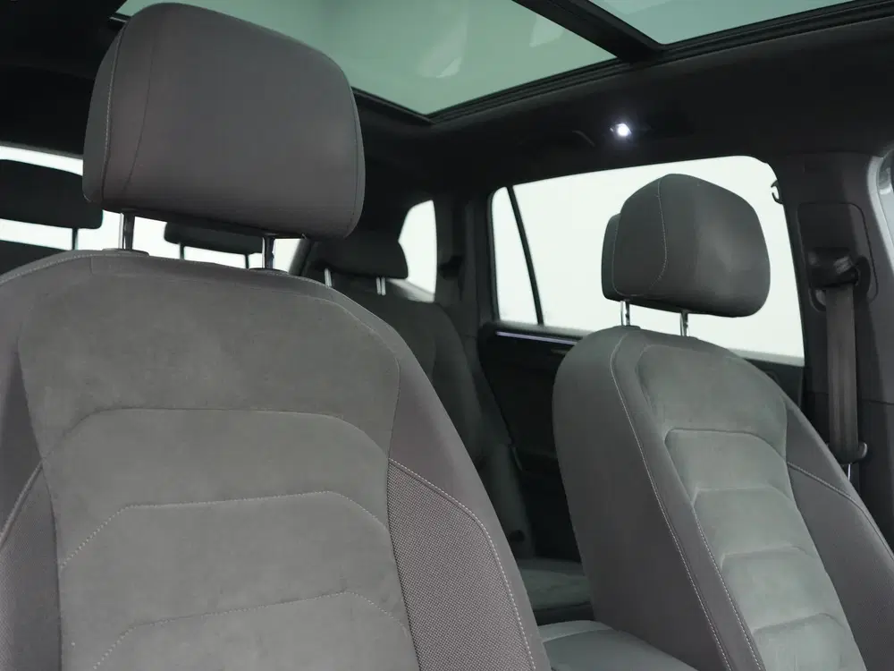 Volkswagen Tiguan Allspace 1.5 TSI Highline DSG R-Line 7 Per uit 2020, foto 5