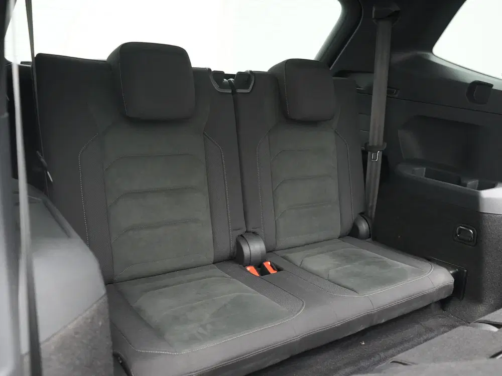 Volkswagen Tiguan Allspace 1.5 TSI Highline DSG R-Line 7 Per uit 2020, foto 7
