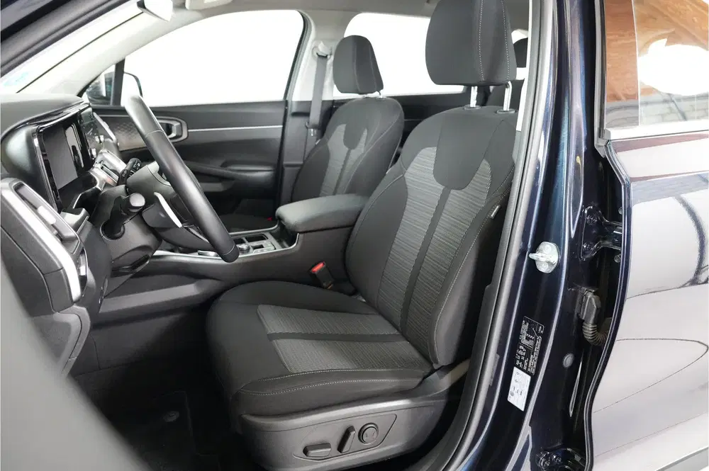 Kia Sorento 1.6 T-GDI 4WD 265 pk PHEV uit 2023, foto 13