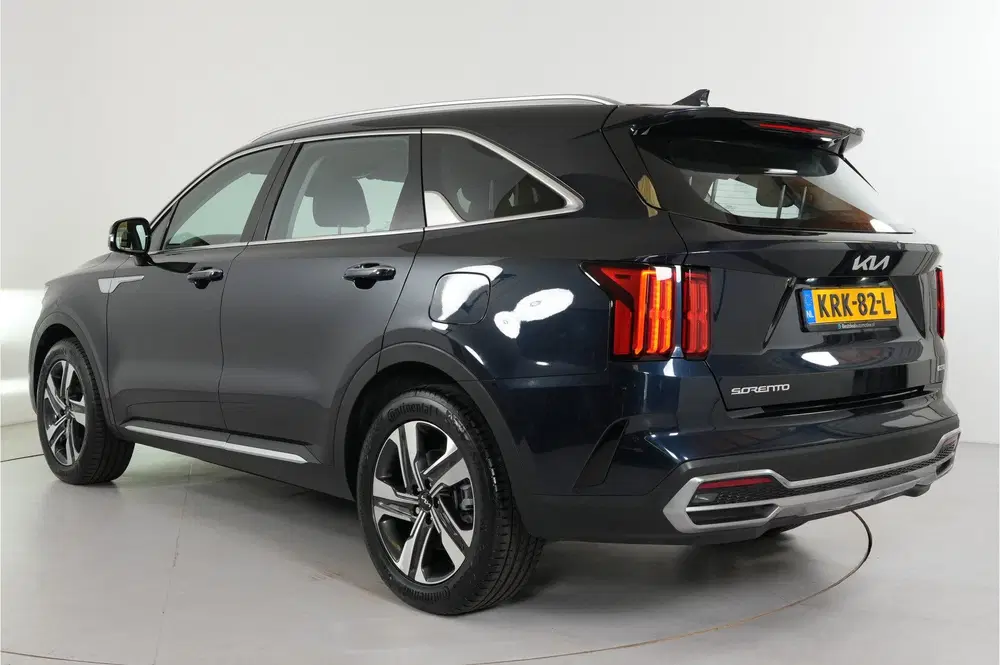 Kia Sorento 1.6 T-GDI 4WD 265 pk PHEV uit 2023, foto 8