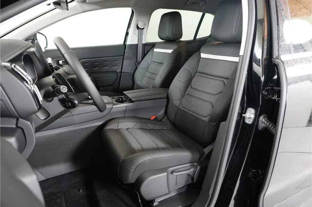 Citroën C5 Aircross 1.2 Hybrid 145 Max uit 2025, foto 9