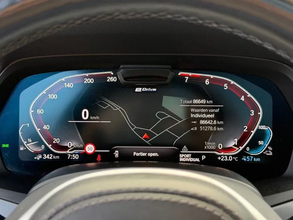 BMW X5 XDRIVE 45E M-Sport Panodak Head-Up 94% SOH uit 2021, foto 3