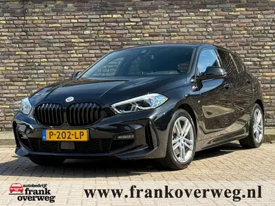 BMW 1-serie 118I M-Sport Automaat Navi LED 50 Jahre Cr uit 2022