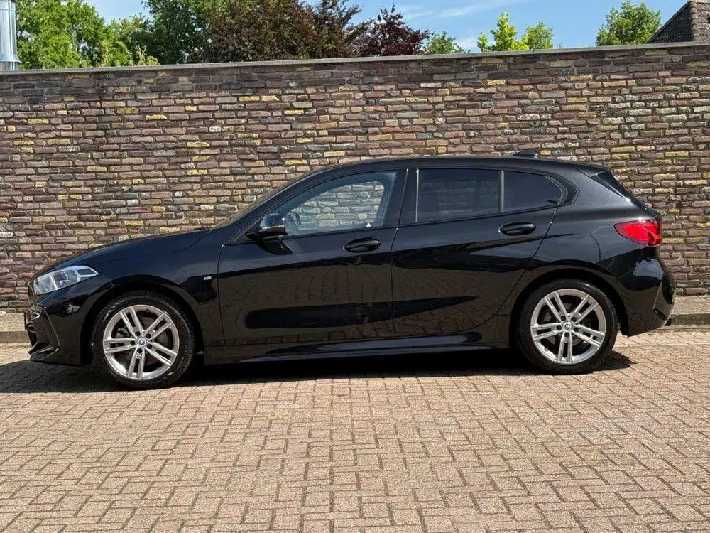 BMW 1-serie 118I M-Sport Automaat Navi LED 50 Jahre Cr uit 2022, foto 7