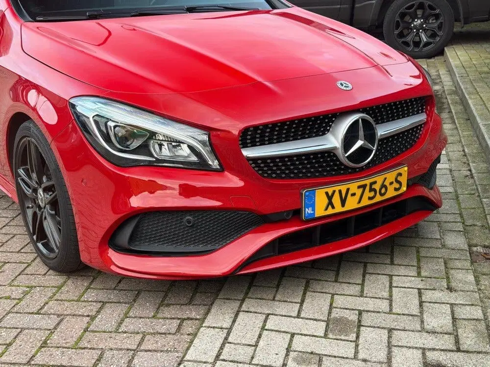 Mercedes-Benz CLA Shooting Brake 180 AMG Night Pakket uit 2019, foto 12
