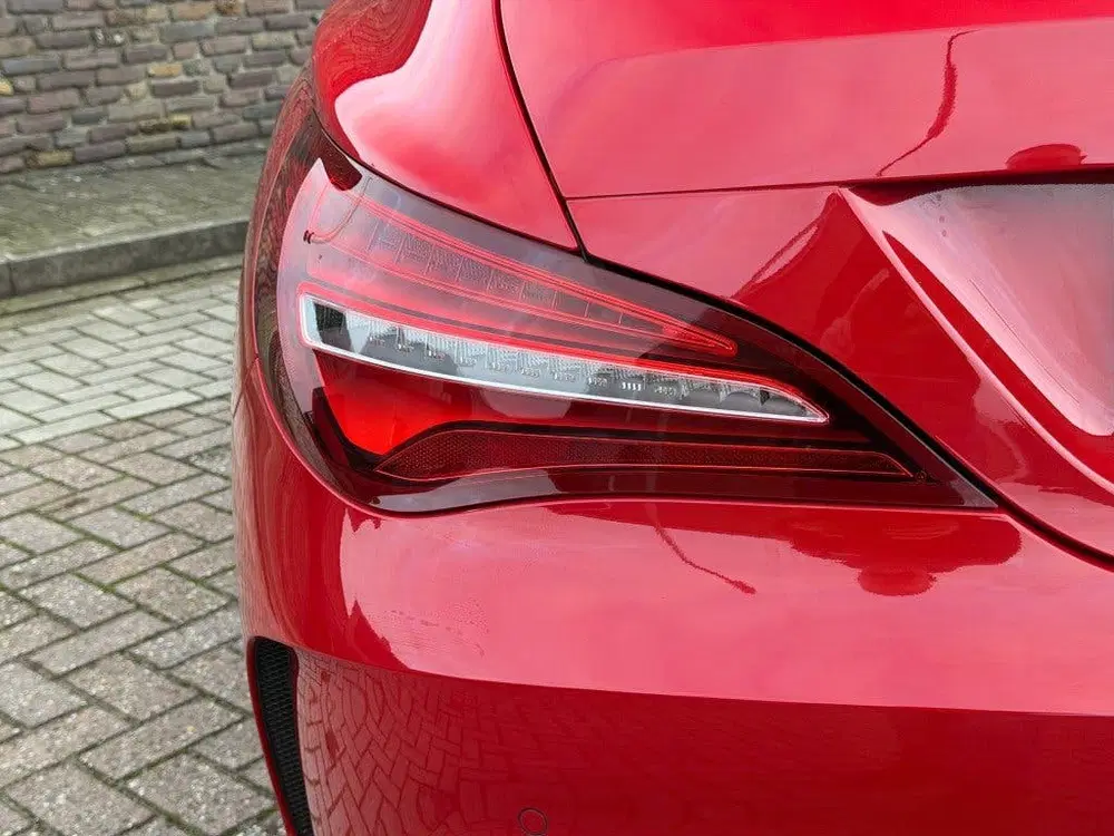 Mercedes-Benz CLA Shooting Brake 180 AMG Night Pakket uit 2019, foto 14