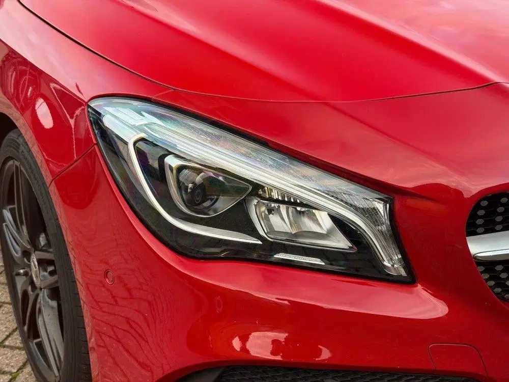Mercedes-Benz CLA Shooting Brake 180 AMG Night Pakket uit 2019, foto 4