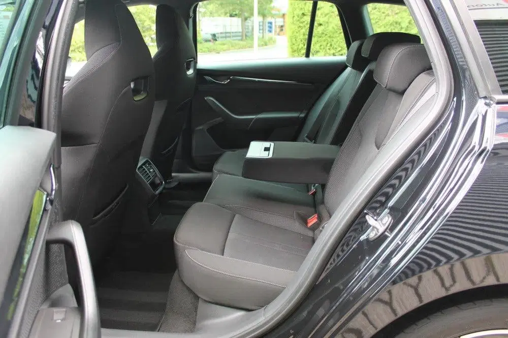 Skoda Octavia 1.0 TSi Combi Sport Business Uitv. Sportst uit 2021, foto 11