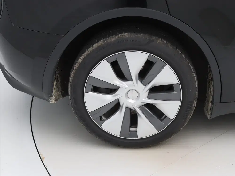 Tesla Model Y Long Range AWD 75kWh 351pk 93.9% SoH [ TRE uit 2023, foto 11