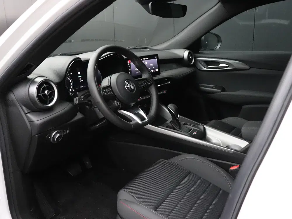 Alfa Romeo Tonale 1.5T Hybrid Sprint uit 2025, foto 11