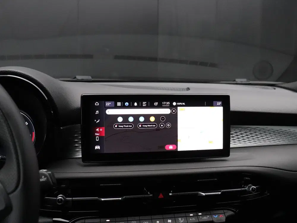 Alfa Romeo Tonale 1.5T Hybrid Sprint uit 2025, foto 9