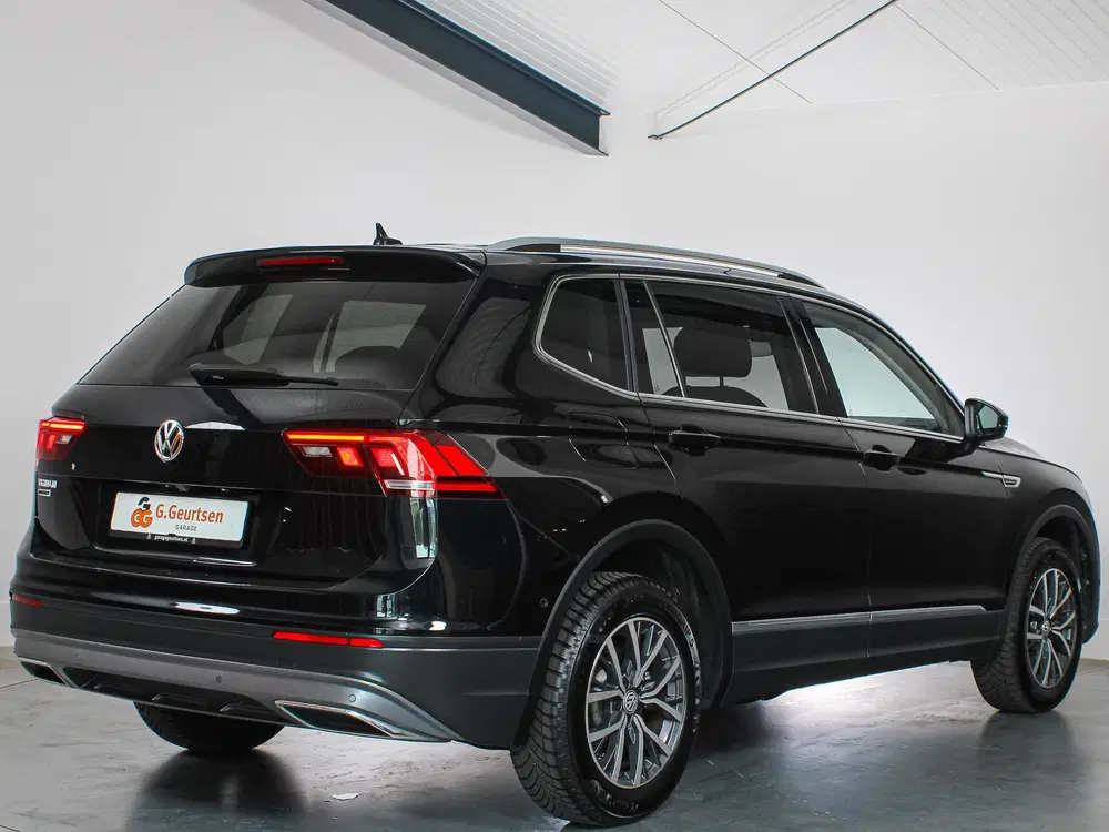 Volkswagen Tiguan Allspace 1.5 TSI uit 2021, foto 2