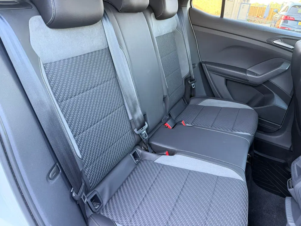 Volkswagen T-Cross 1.0 TSI R-line Dsg uit 2020, foto 15