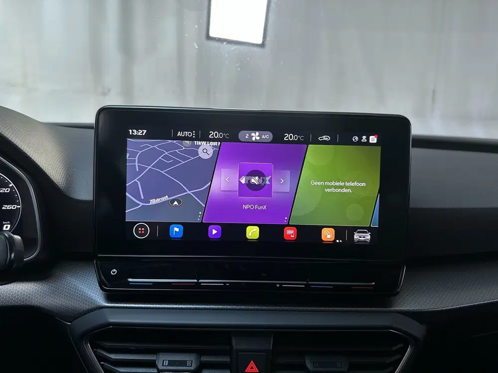 SEAT Leon 1.5 TSI Style Business Intense LED Ap uit 2021, foto 15