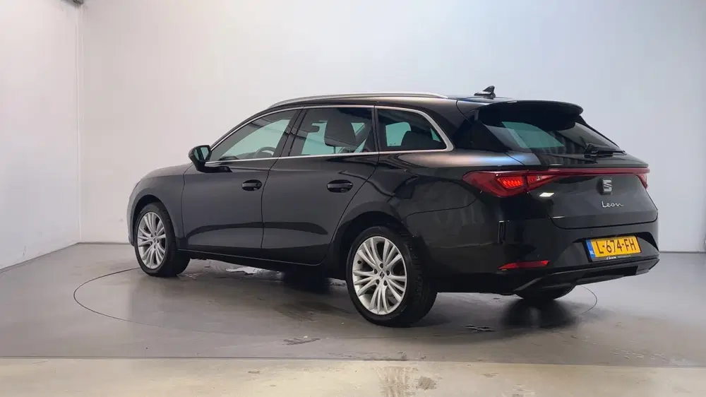 SEAT Leon 1.5 TSI Style Business Intense LED Ap uit 2021, foto 6