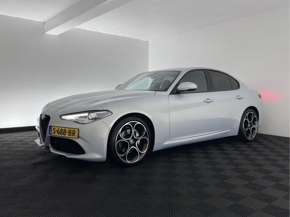 Alfa Romeo Giulia 2.0T Sprint (INCL-BTW) Aut. *LEATHER uit 2023, foto 3