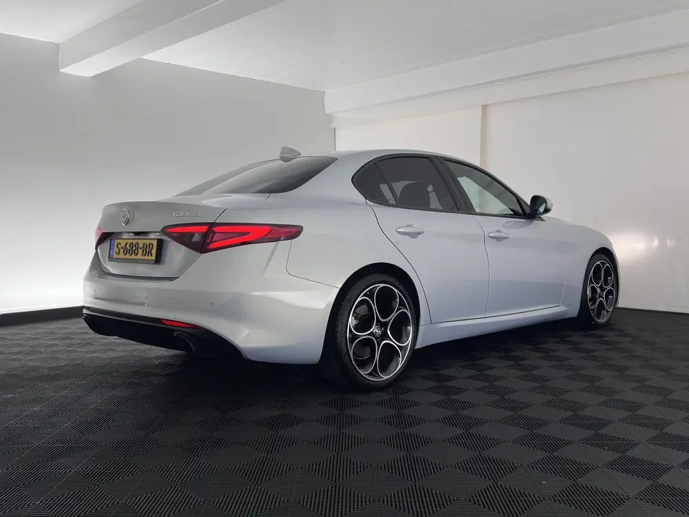 Alfa Romeo Giulia 2.0T Sprint (INCL-BTW) Aut. *LEATHER uit 2023, foto 6