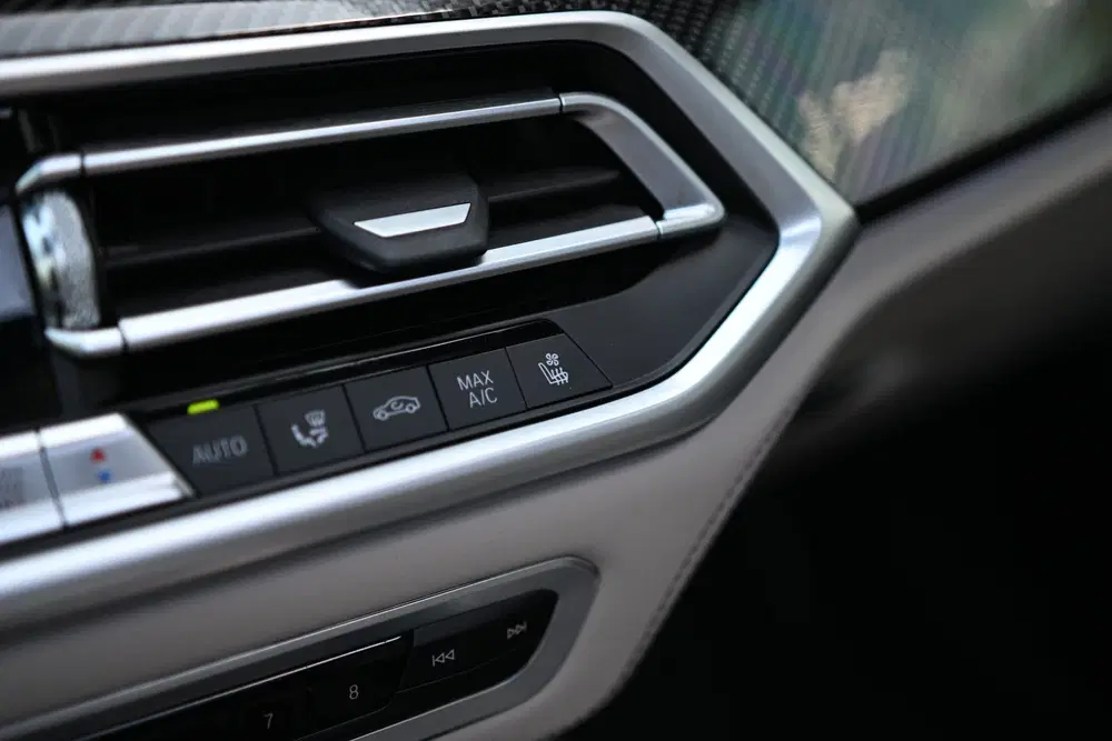 BMW X6 M50i High Executive Automaat uit 2021, foto 15