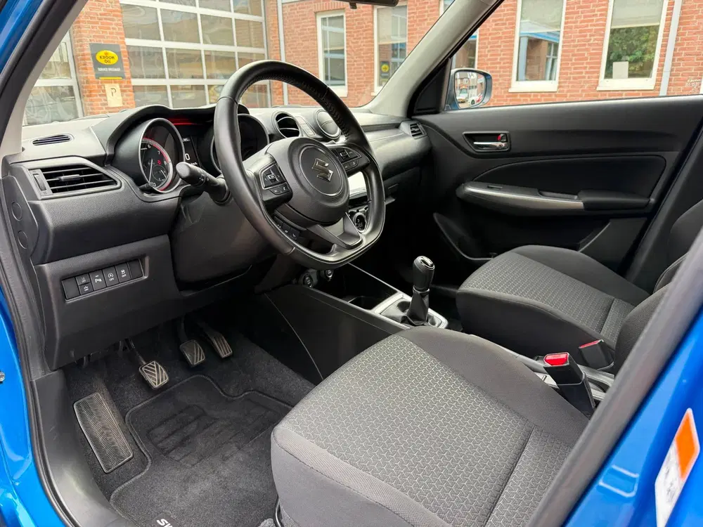 Suzuki Swift 1.2 Style Smart Hybrid uit 2022, foto 7