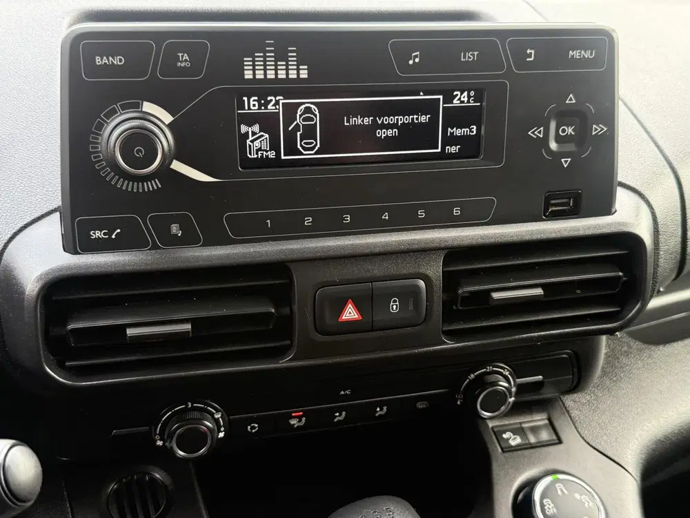 Peugeot Partner 1.2 PureTech Premium Marge uit 2020, foto 8