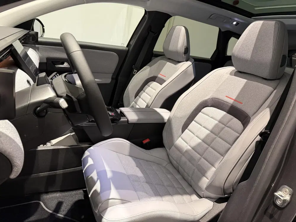 Citroën C5 Aircross Citroen C5 Aircross 1.2 Hybrid 145 Max l M uit 2026, foto 8