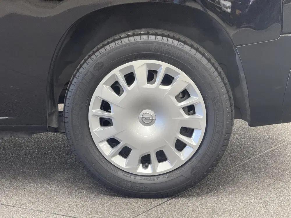 Opel Combo 1.5D L1H1 Standaard Airco Cruise Control A uit 2024, foto 4