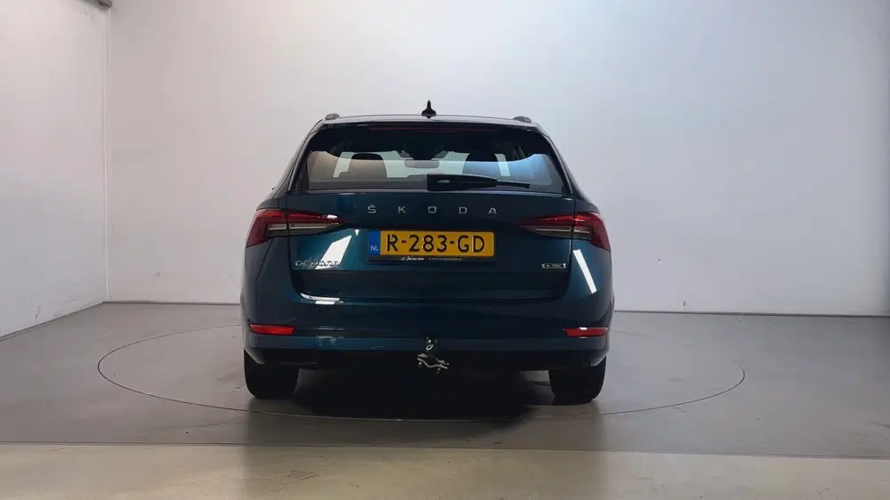 Skoda Octavia 1.0 e-TSI DSG Ambition Navigatie Trekhaa uit 2022, foto 10