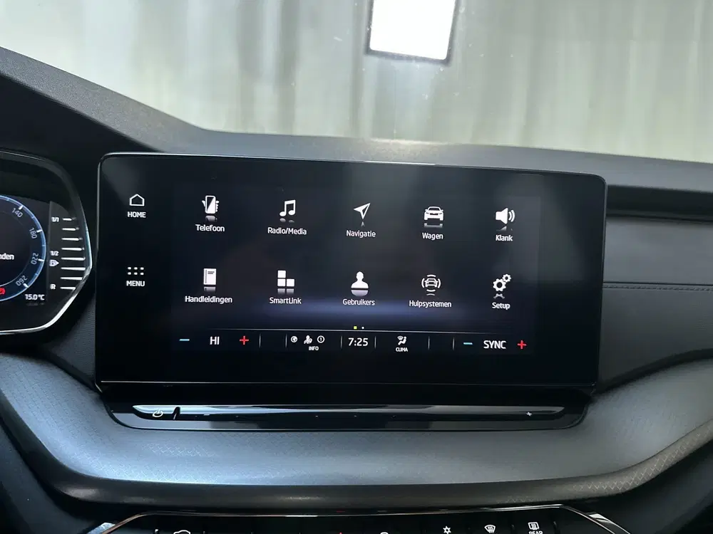 Skoda Octavia 1.0 e-TSI DSG Ambition Navigatie Trekhaa uit 2022, foto 15