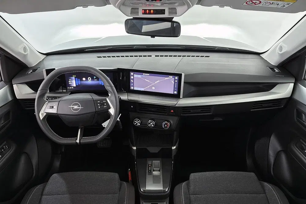 Opel Frontera Electric Edition 44 kWh Achteruitrijcamera uit 2025, foto 7