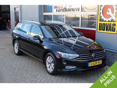 Volkswagen Passat 1.5 TSI Business O.a: PDC uit 2023