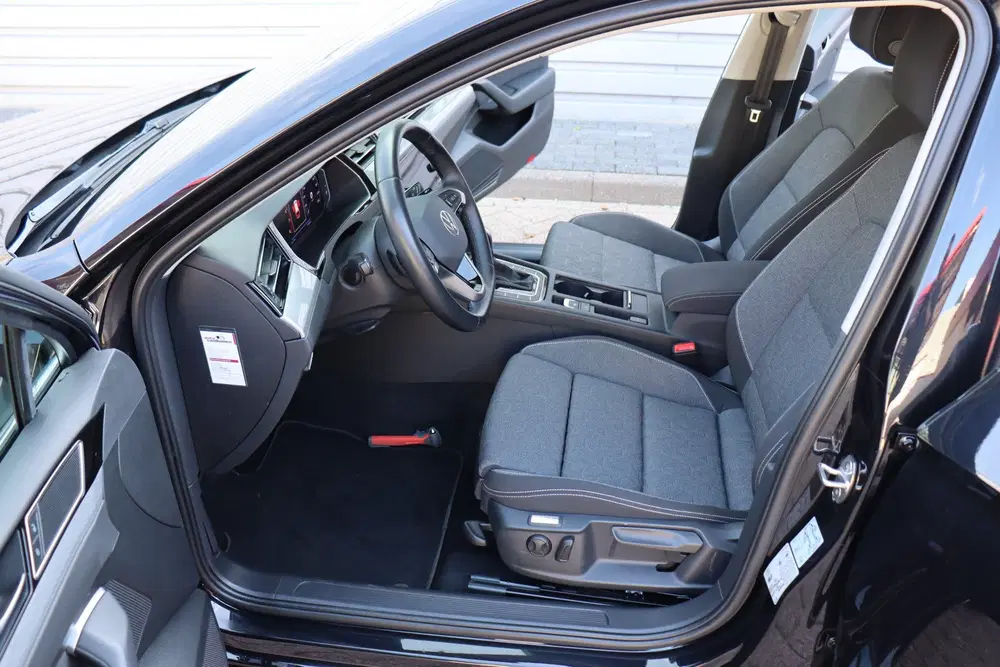 Volkswagen Passat 1.5 TSI Business O.a: PDC uit 2023, foto 8