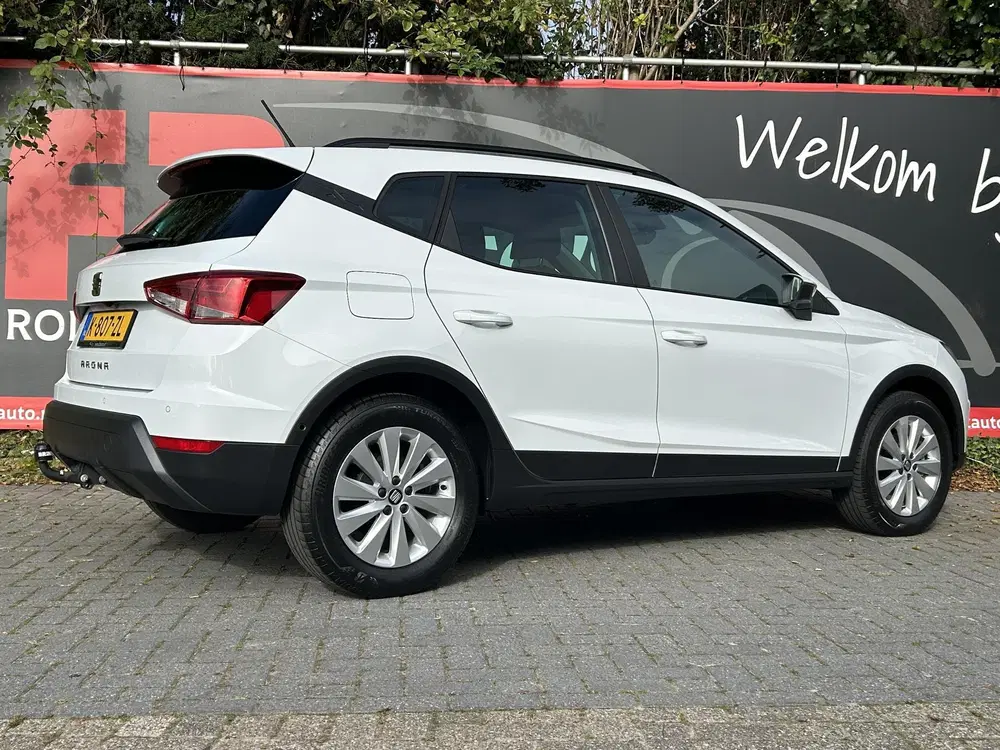 SEAT Arona 1.0 TSI Style Business Intense uit 2021, foto 8