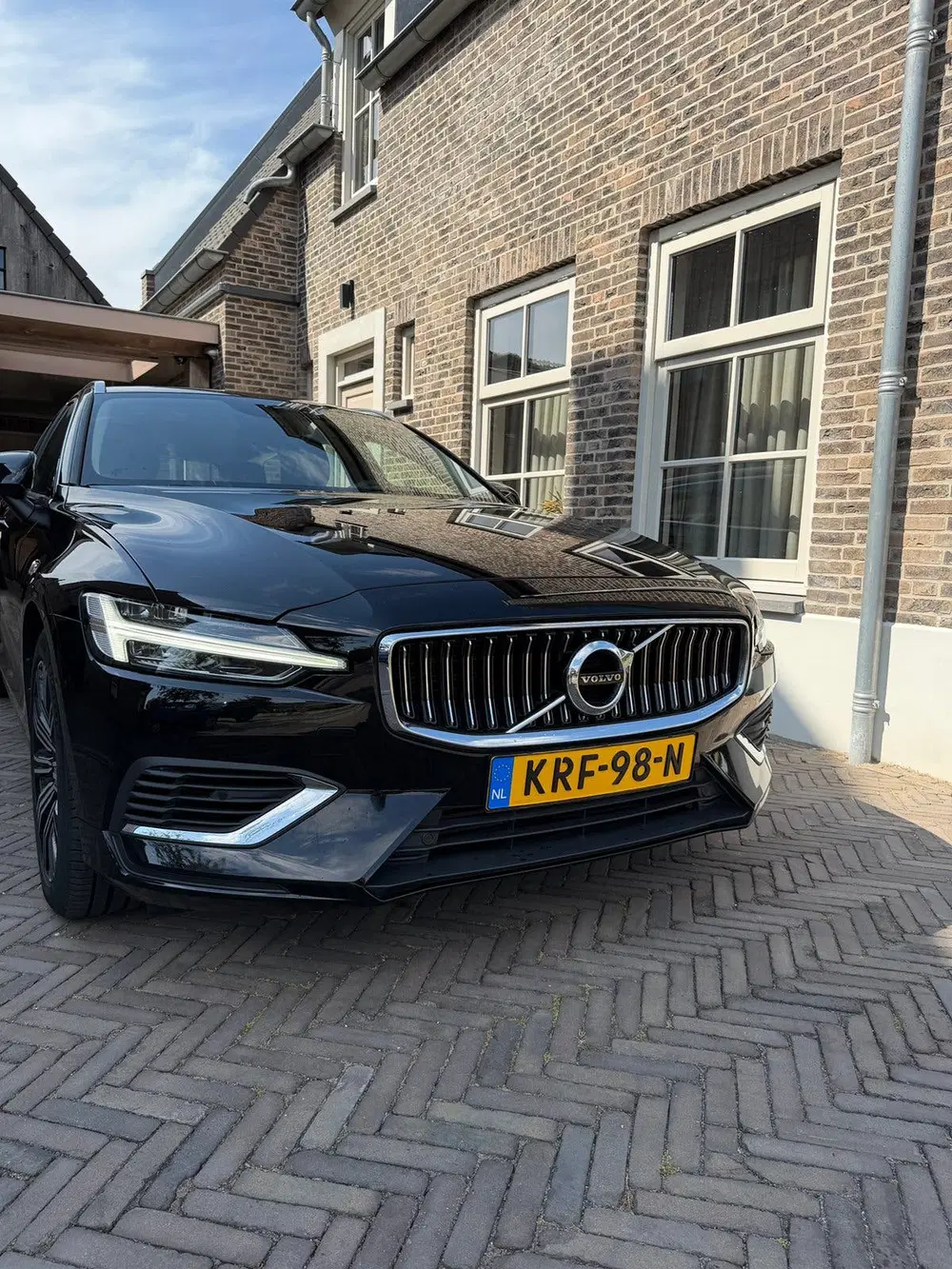Volvo V60 ZEER NETTE Volvo V60 T6 Twin Engine 340pk uit 2022, foto 11