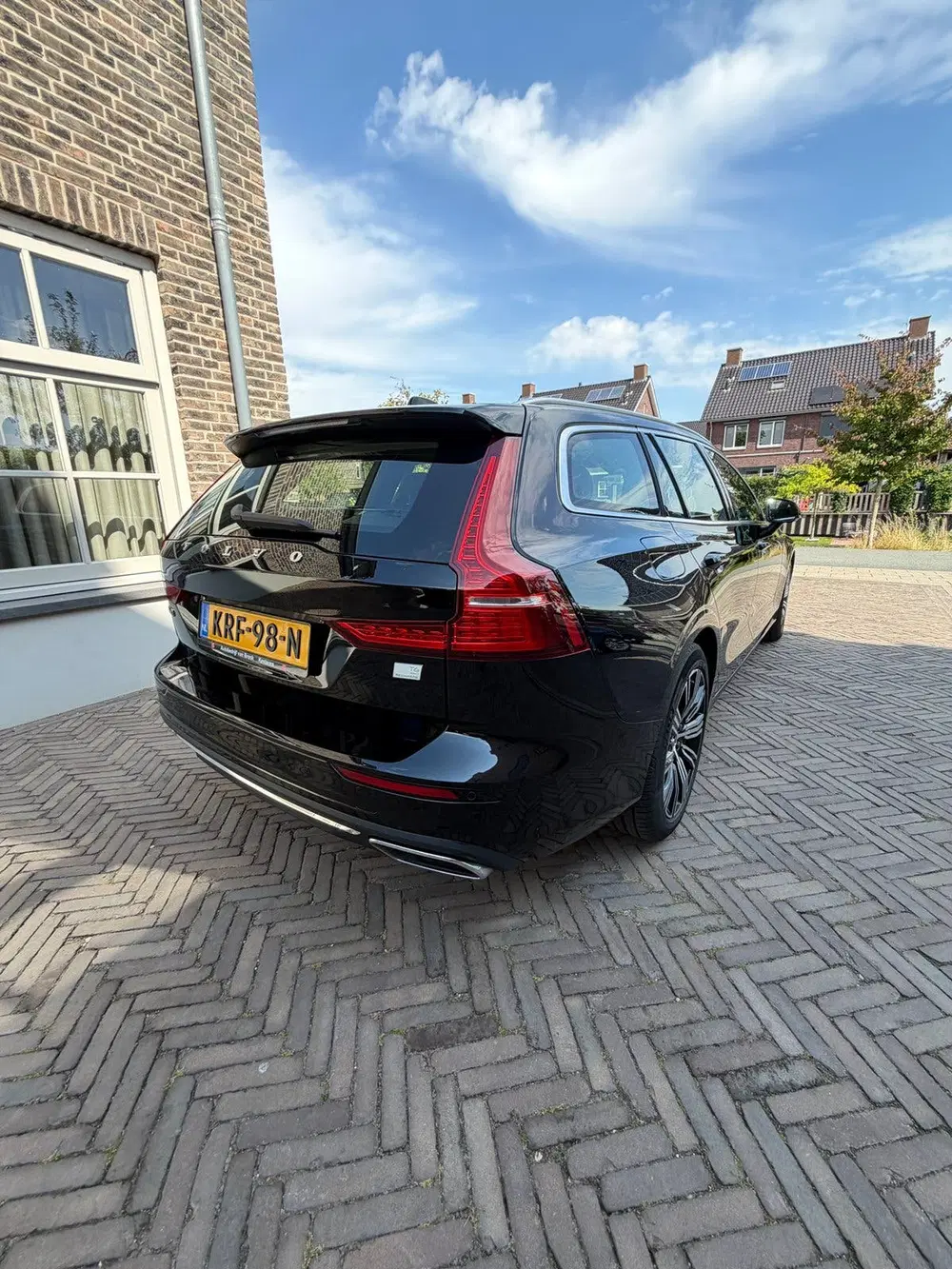 Volvo V60 ZEER NETTE Volvo V60 T6 Twin Engine 340pk uit 2022, foto 14