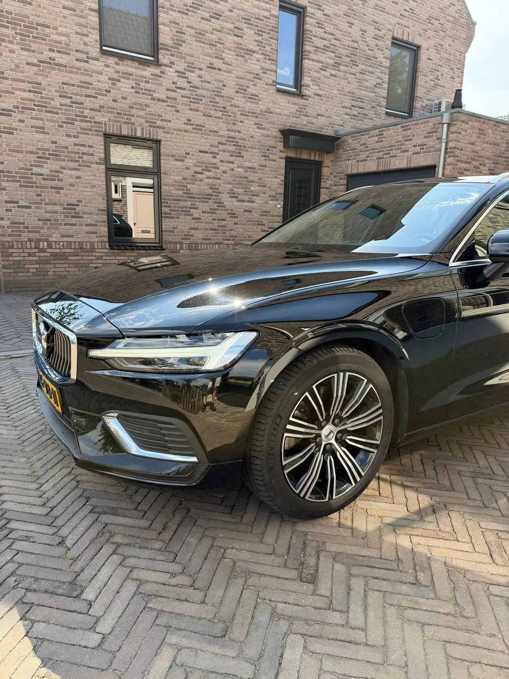 Volvo V60 ZEER NETTE Volvo V60 T6 Twin Engine 340pk uit 2022, foto 9