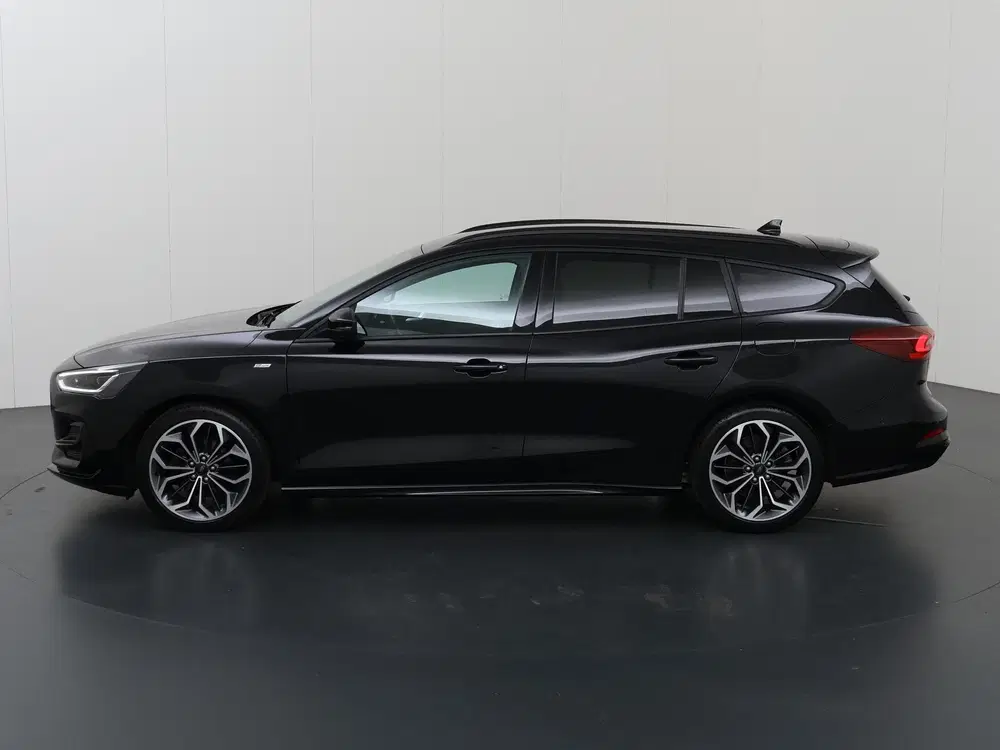 Ford Focus 1.0 EcoBoost Hybrid ST Line X uit 2023, foto 5