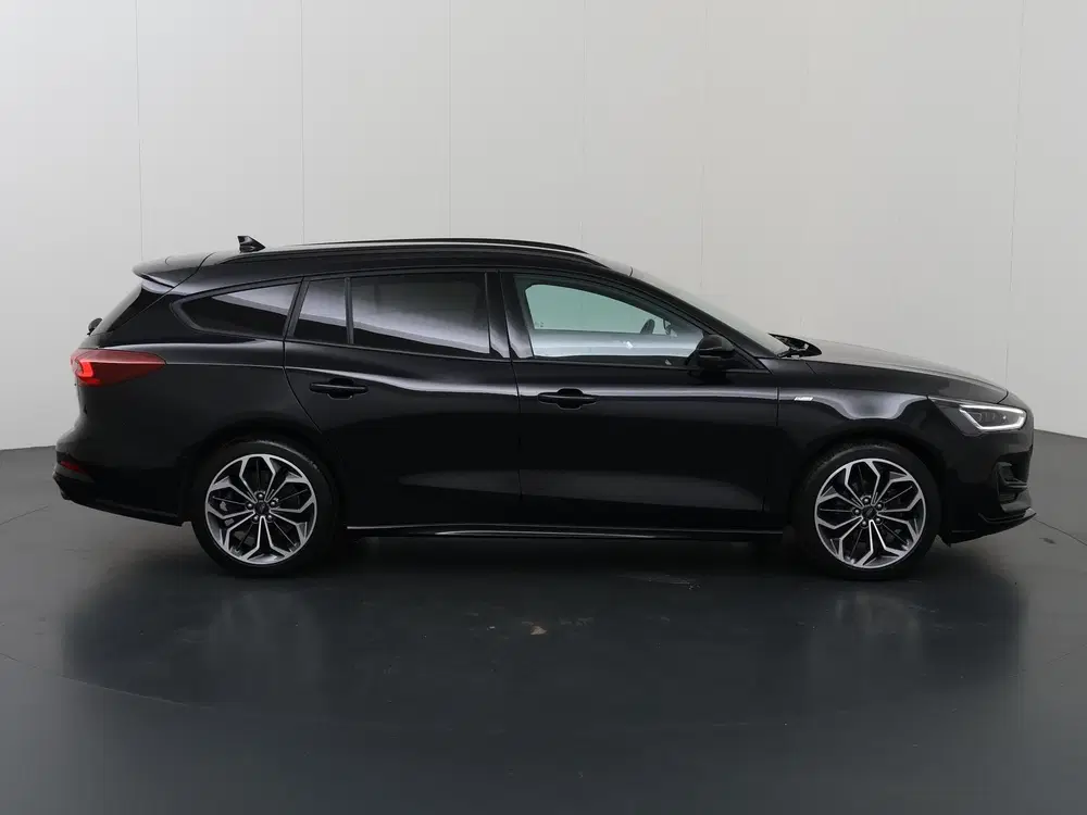 Ford Focus 1.0 EcoBoost Hybrid ST Line X uit 2023, foto 6