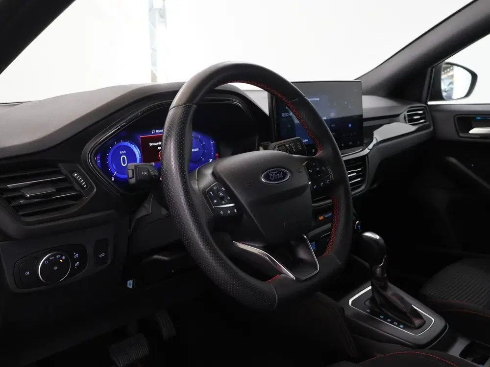 Ford Focus 1.0 EcoBoost Hybrid ST Line X uit 2023, foto 7