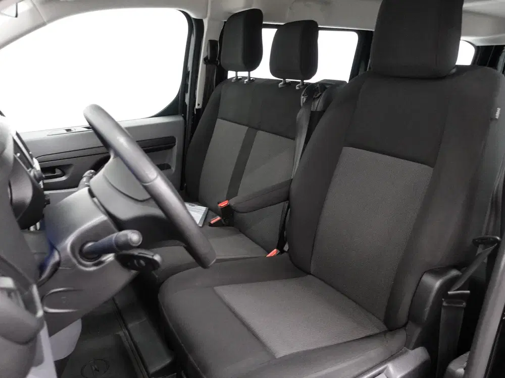 Opel Vivaro L3H1 75 kWh 9-persoons PERSONENBUS Airco uit 2022, foto 2