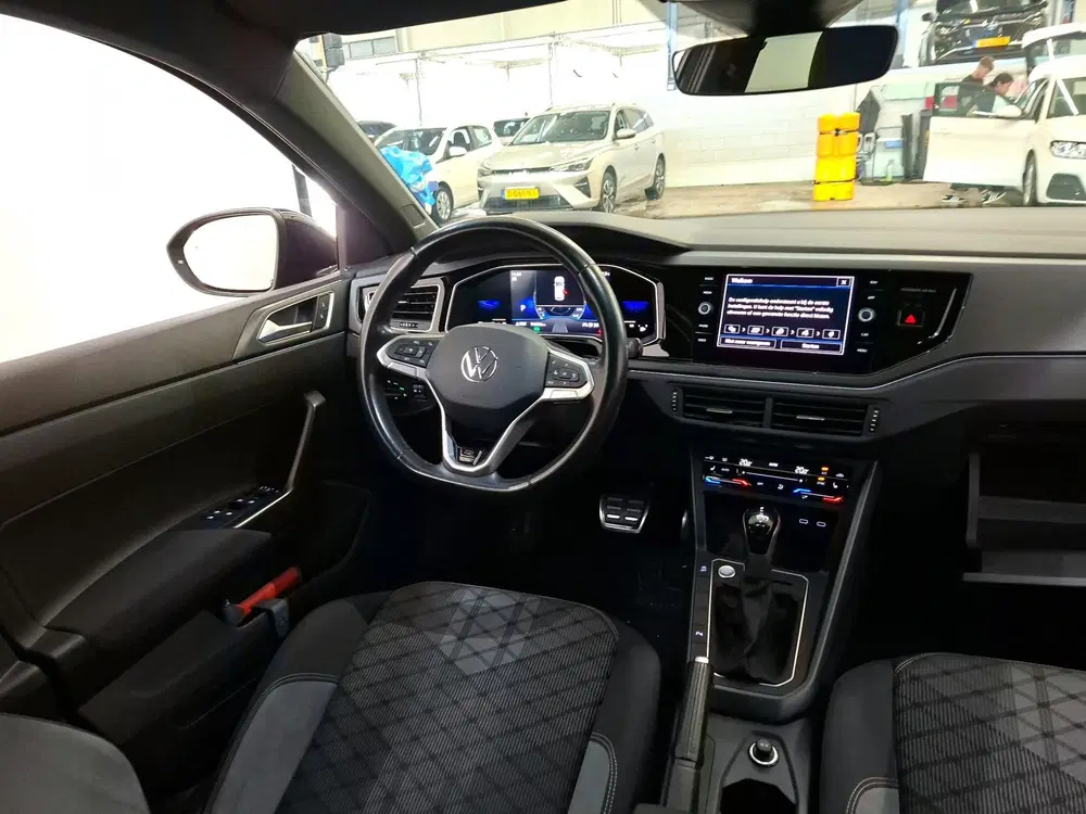 Volkswagen Taigo 1.0 TSI 110pk Automaat R-Line Interieur en uit 2022, foto 7