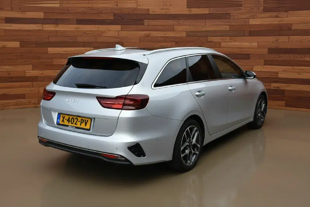 Kia Ceed 1.0 T-GDi ExecutiveLine uit 2024, foto 5