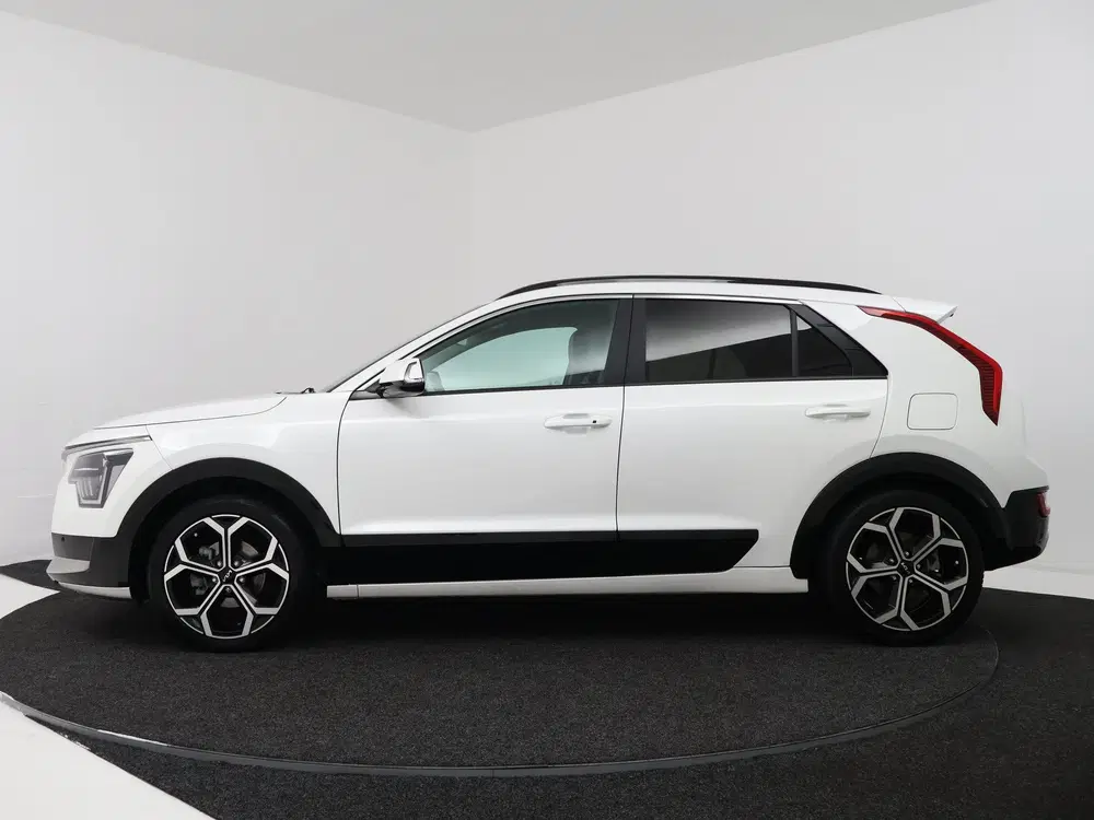 Kia Niro 1.6 GDi Hybrid DynamicPlusLine uit 2023, foto 3