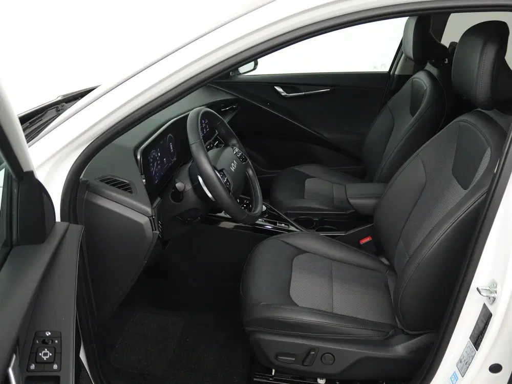 Kia Niro 1.6 GDi Hybrid DynamicPlusLine uit 2023, foto 4