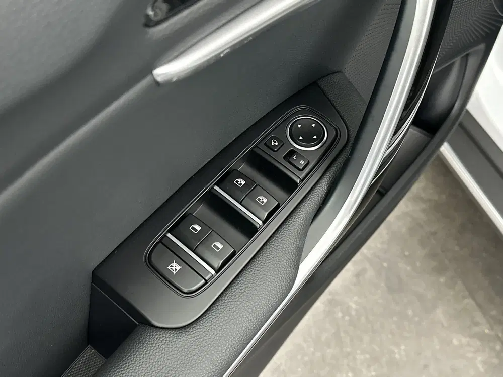 Kia XCeed 1.6 GDi PHEV DynamicPlusLine Stoelverwarmi uit 2025, foto 12