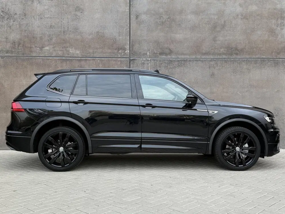 Volkswagen Tiguan Allspace 2.0 TSI 4Motion Highline Business uit 2020, foto 3