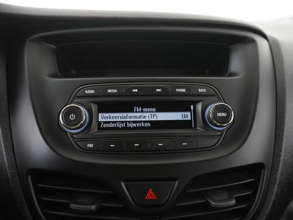 Opel Karl 1.0 ecoFLEX 120 Jaar Edition uit 2019, foto 15
