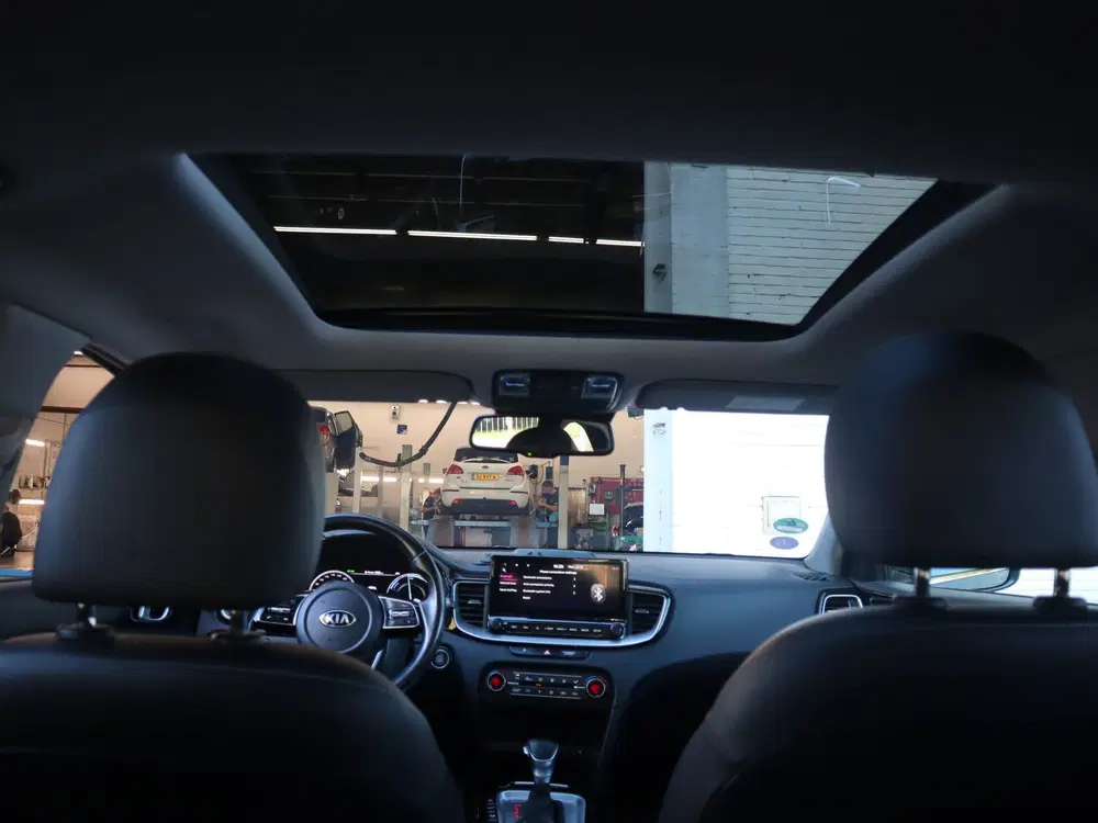 Kia Ceed 1.6 GDI PHEV DynamicLine uit 2021, foto 9